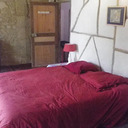 Manoir De La Baronnie Guest house Marcei