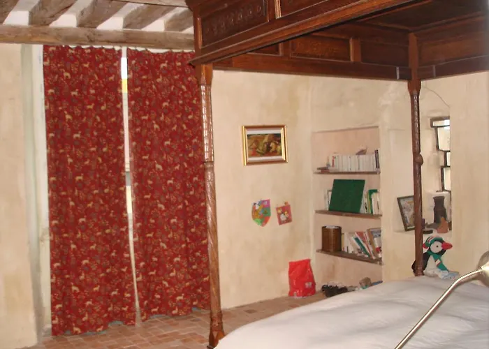 Manoir De La Baronnie Marcei