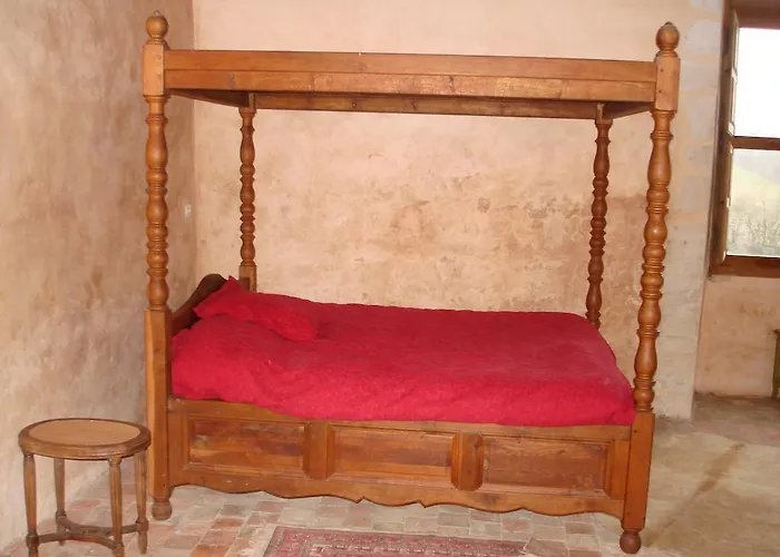 Manoir De La Baronnie Marcei